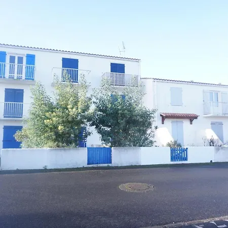 Avec Jardinet, Proche Et Commerces, - Fr-1-224b-594 *