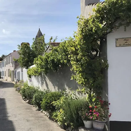 アパート Avec Jardinet, Proche Et Commerces, - Fr-1-224b-594