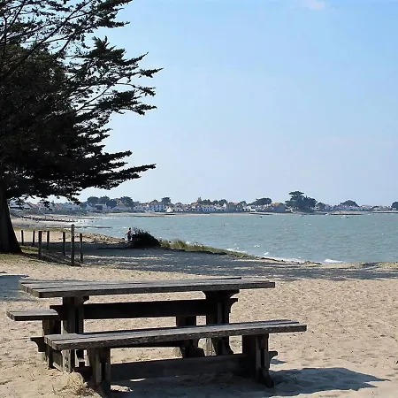 Avec Jardinet, Proche Et Commerces, - Fr-1-224b-594 *